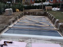 Underfloor pool cover