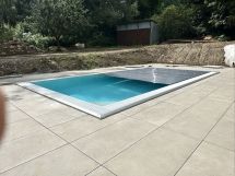 Underfloor pool cover